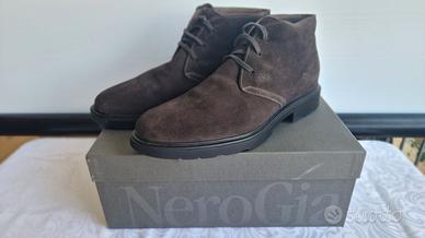 Scarpe Nero Giardini in Camoscio Uomo, taglia 43