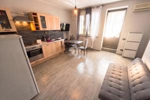 2 LOCALI A SEVESO