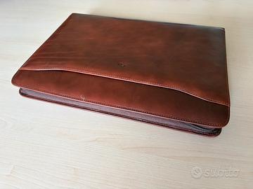 Cartella portadocumenti in pelle