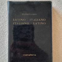 Dizionario Latino - Italiano