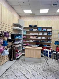 Arredamento Negozio