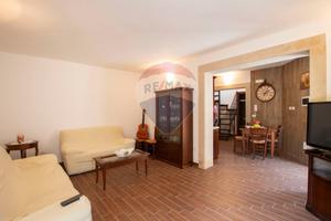 Casa Indipendente - Ferla