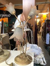 Lampada da tavolo in ferro battuto