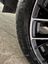 4 cerchi con gomme