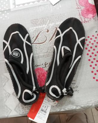 scarpe per acqua due mele