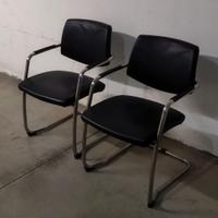 Poltrona /sedia per PC o sala d'attesa.