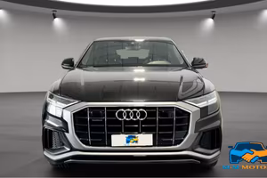 Audi Q8 50 3.0 tdi mhev Sport quattro tiptronic S-