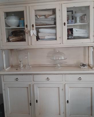 Vetrina /credenza a  doppio corpo