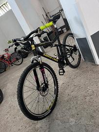 Santa cruz bullit