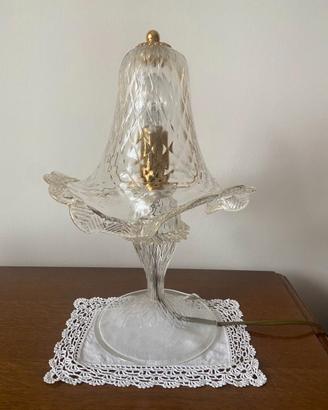Lampada da tavolo in vetro trasparente e oro