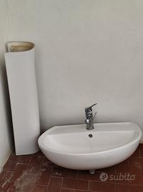 lavandino con colonna 