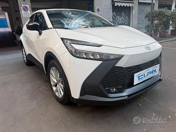 Toyota C-HR 1.8 Hybrid E-CVT Active