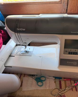 Macchina da ricamo Brother innovis 750e con telai