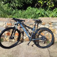 Mountain bike Trek Marlin 5 taglia M