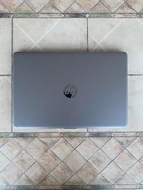 HP Notebook 250 G8 I5 - 1135G7  15.6” 8Gb 256GB