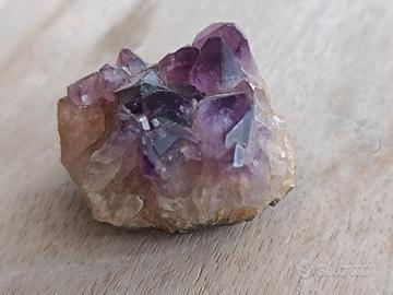 ametista cm 3,5*3,5*2,5h