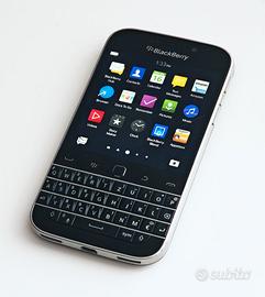 Blackberry Classic Q20 touch • 2/16GB, 4G, QWERTZ