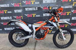 KTM Freeride cc 250 Video 360