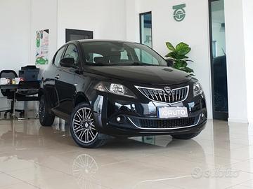 Lancia Ypsilon 1.0 Hybrid Gold 2023