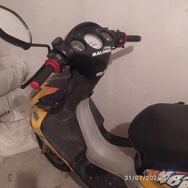 Honda x8r