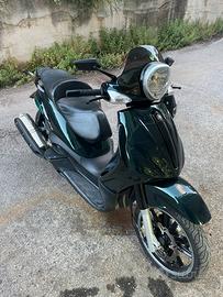 Piaggio Beverly 500 2004