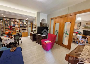 3 LOCALI A NAPOLI