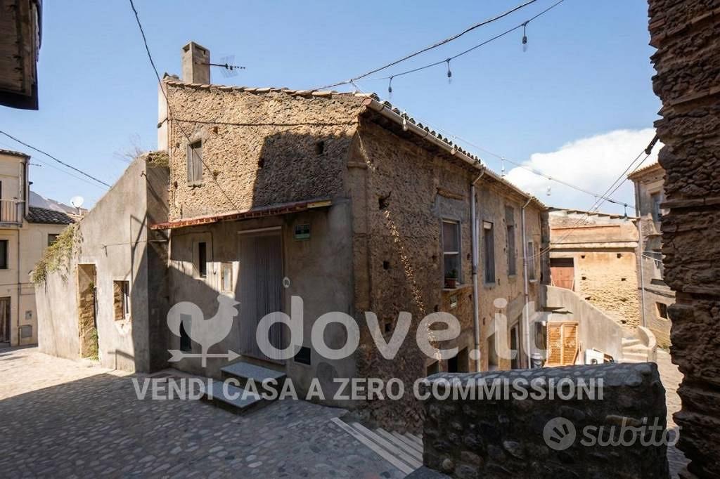 Casa – Cortale - Vista 2