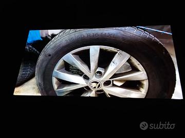 Gomme neve con cerchi alluminio