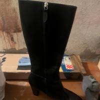 Stivali in pelle neri