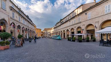 Pizzeria al Taglio - Fermo (Zona Centrale)