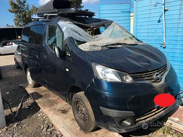 NISSAN EVALIA NV 200 (PER RICAMBI)