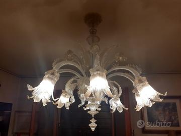 Lampadario  in vetro artistico