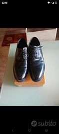 scarpe in pelle 