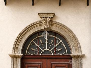 CASA SEMINDIPENDENTE A SANTA LUCIA DEL MELA