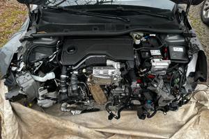 PEUGEOT 208 1.2 HYBRID E-DCS 6