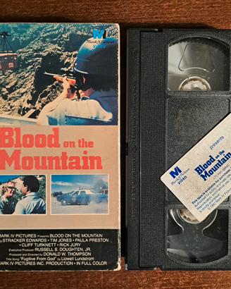 Vhs film originale BLOOD ON THE MOUNTAIN Rarissima
