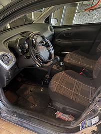 Peugeot 108 con soli 30000 km
