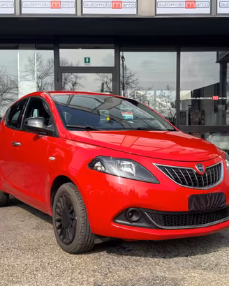 LANCIA Ypsilon 1.0 FireFly SILVER MHEV *IVA ESPO