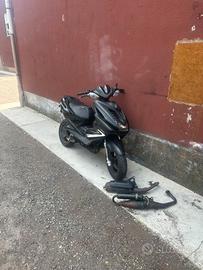 Pezzi di ricambio Aerox 50 scooter