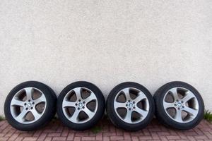 CERCHI IN LEGA BMW R19 + GOMME ESTIVE