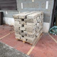 Blocchi di tufo