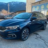 Fiat Tipo 1.6 Mjt LOUNGE AUTOMATICA