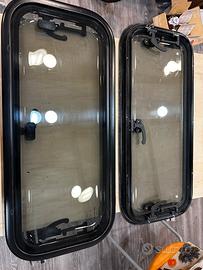 CARBEST finestre allestimento