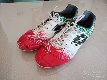 Scarpe da rugby o calcetto