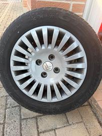 Cerchi R15 Citroen c3