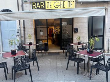 Bar avviato in posizione strategica