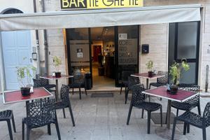 Bar avviato in posizione strategica