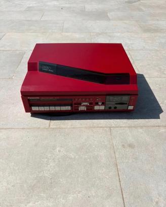 Giradischi con riproduttore cassette integrato