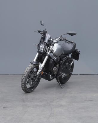 VOGE Trofeo 300 AC