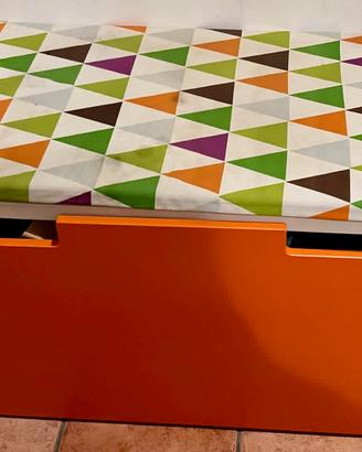 Panca ikea Smastad con contenitore e 2 cuscini